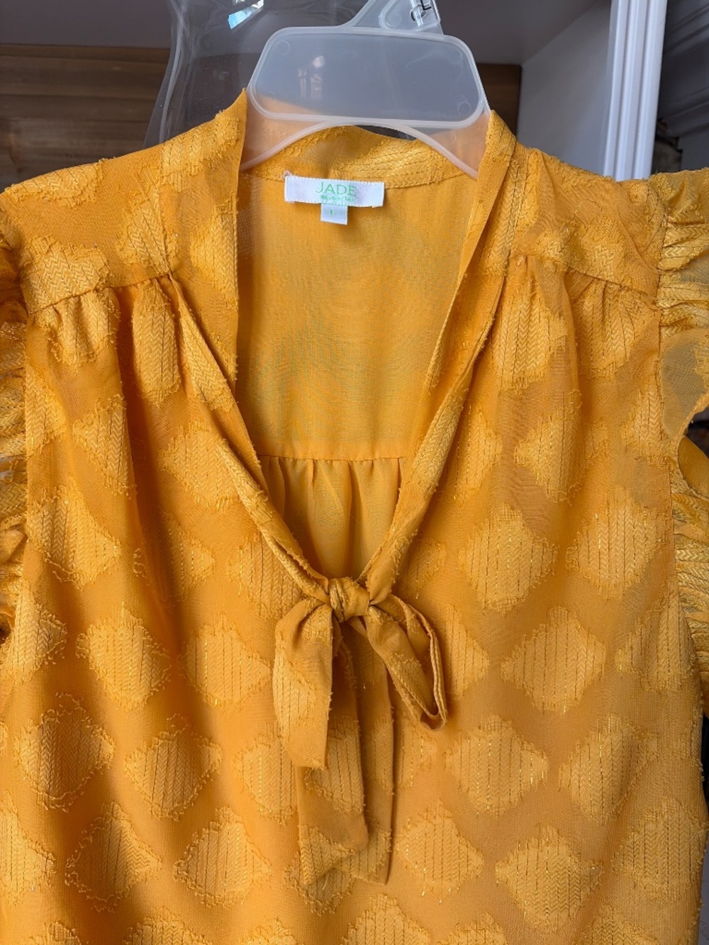 Jade blouse size large - Picture 2 of 3